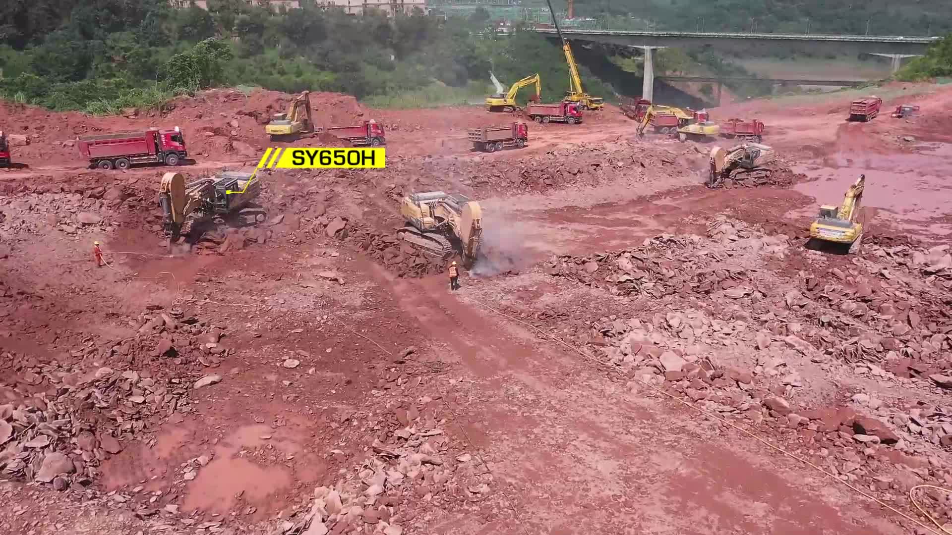 SY650H为什么这么火，一个工地三台650钩机