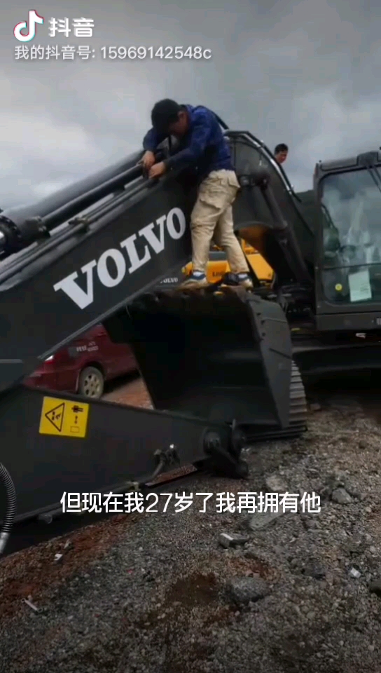 各位大神烟台信人和普利斯特破碎锤那个好用求指点